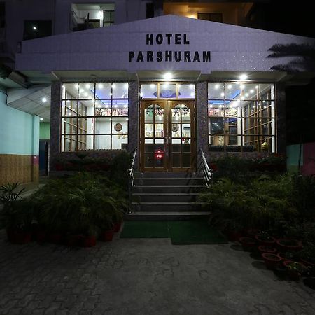 Hotel Parshuram Guwahati Zewnętrze zdjęcie