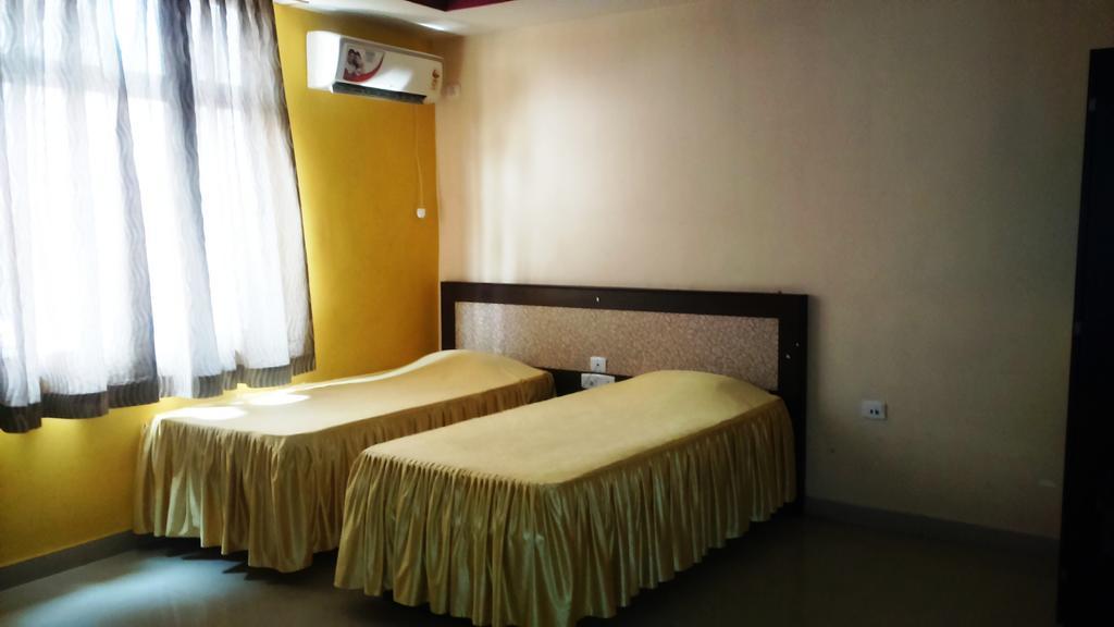 Hotel Parshuram Guwahati Zewnętrze zdjęcie