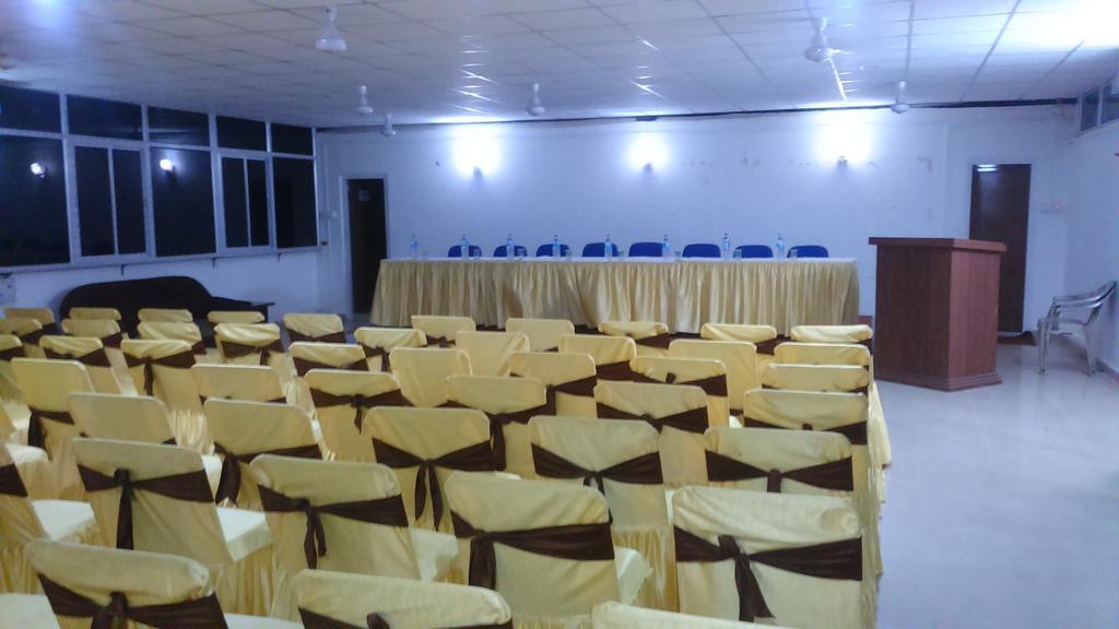 Hotel Parshuram Guwahati Zewnętrze zdjęcie