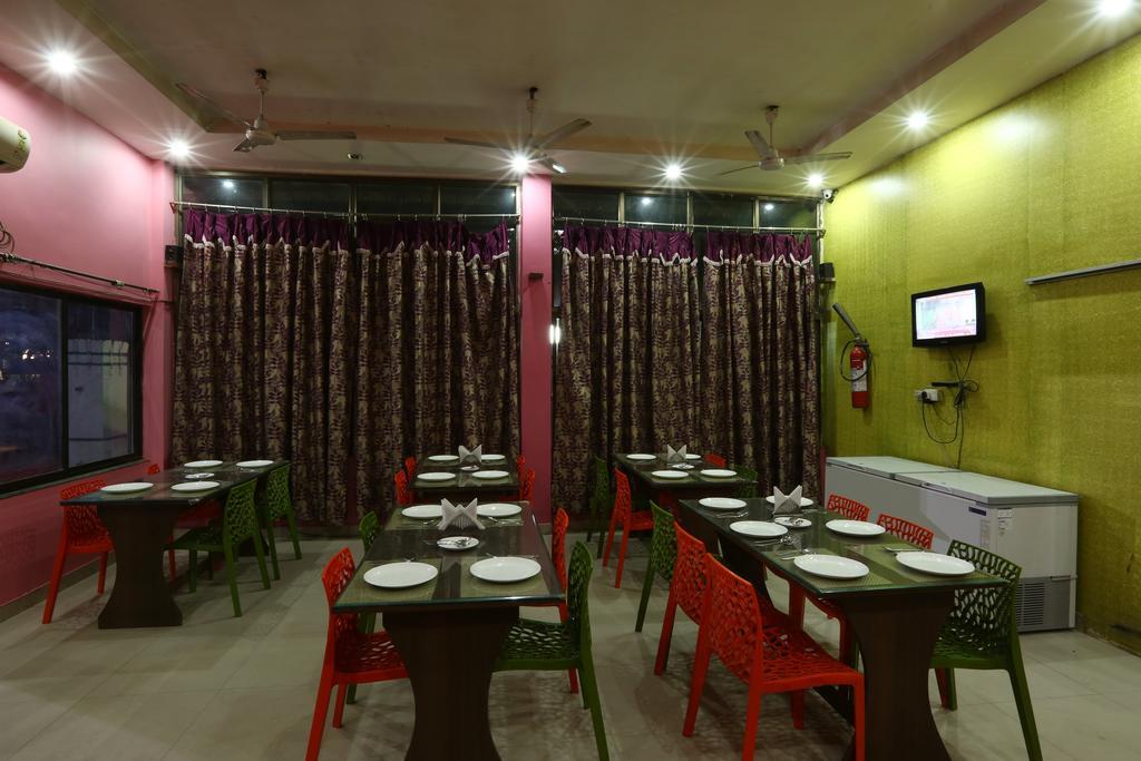 Hotel Parshuram Guwahati Zewnętrze zdjęcie