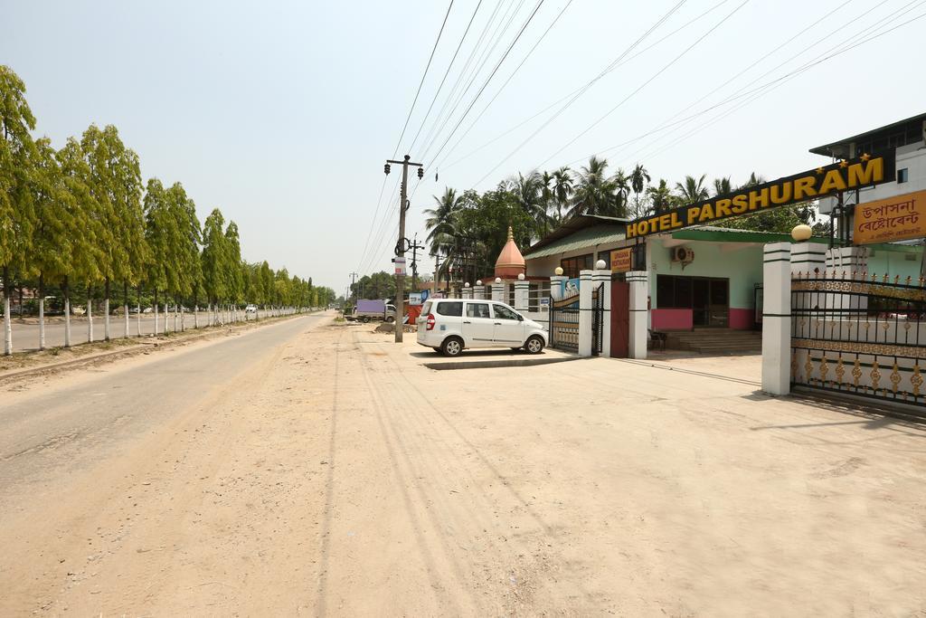 Hotel Parshuram Guwahati Zewnętrze zdjęcie