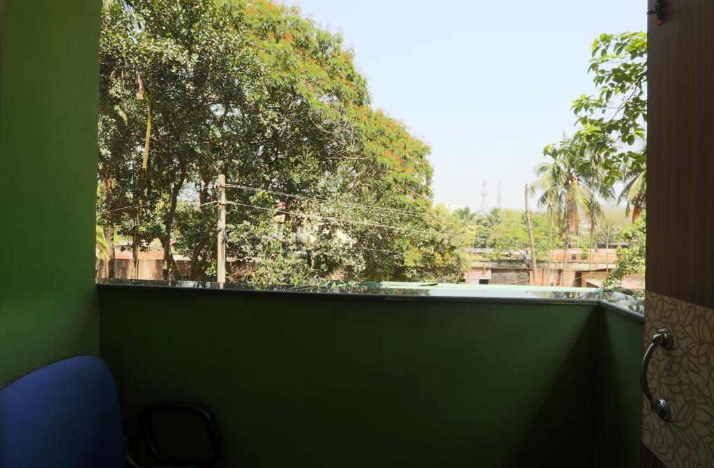 Hotel Parshuram Guwahati Zewnętrze zdjęcie